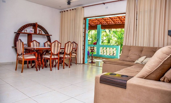Jardim Aguapeu House | Cozy Retreat with Wi-Fi and Pool in Itanhaém, SP