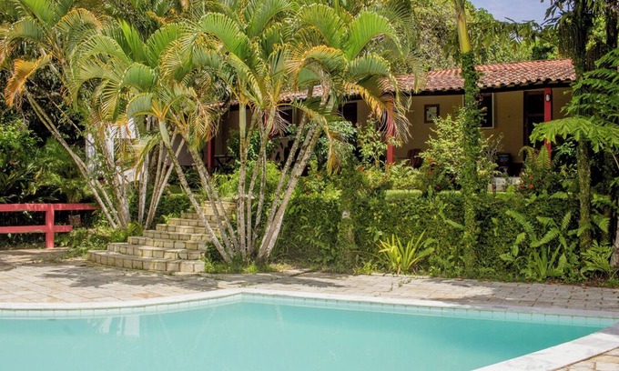 Sao Lourenco da Mata House | Relaxing Getaway with Pool and Spa in São Lourenço da Mata