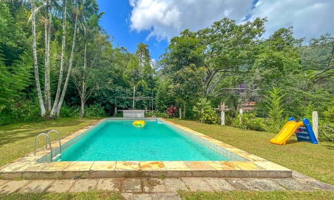Teresopolis House | Discover Comfort at Chácara: Wi-Fi, Pool & Family Fun