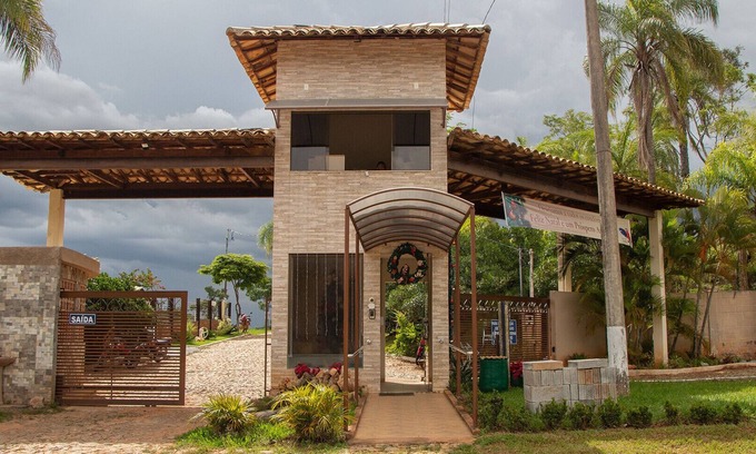 Jaboticatubas House | Relaxing Getaway with Pool and Spa in Jaboticatubas