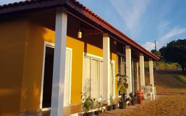 Bofete House | Relax at Chácara Cravo & Canela: Family-Friendly Retreat