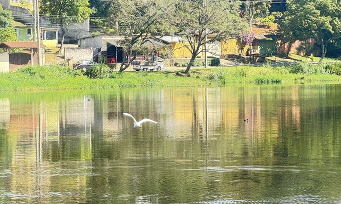 Agua Azul House | Explore Chácara Dois Leões: Family & Pet Friendly Retreat