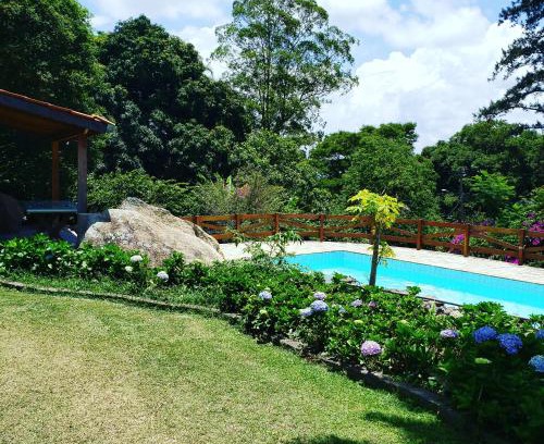 Mairipora House | Relax at Chácara Mata Fria with Heated Pool & Pet-Friendly