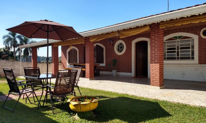 Brotas House | Relaxing Retreat at Chácara Sorriso 2 in Atibaia