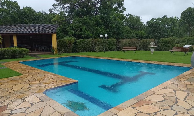 Aruja House | Relax at Chácara Sta Edwiges - Pet Friendly Retreat