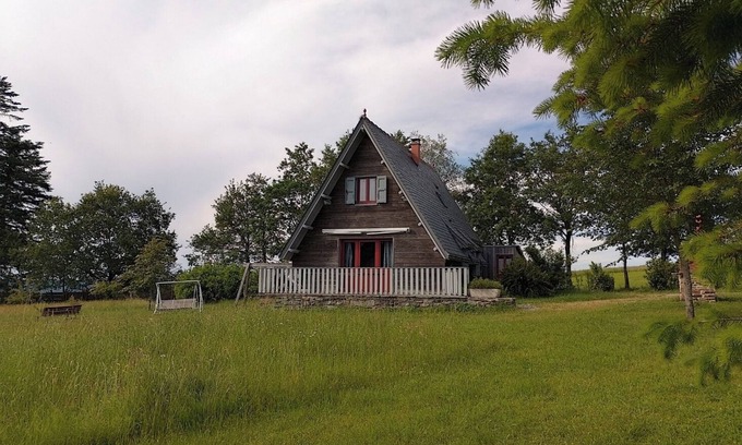 Marcoles Ski Chalet | Guest Rated: 9.8 at Puy des Fourches Chalets, Marcolès