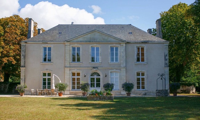 Villeneuve-en-Retz Other | Relax at Château Chevreuil with Pool & Oceanfront Views