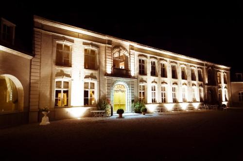 Recques-sur-Hem Hotel | Experience Comfort at Château De Cocove - 4-Star Getaway