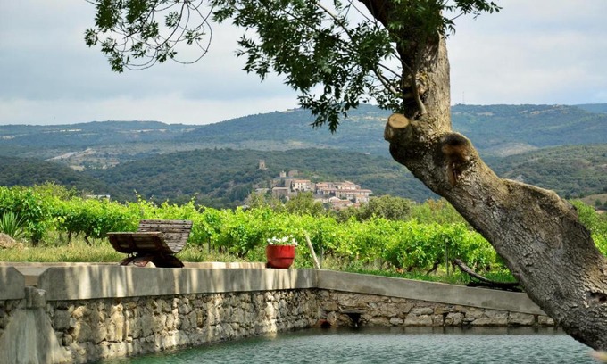 Salleles-Cabardes House | Oceanfront Getaway at Château La Villatade - Rated 9.3/10
