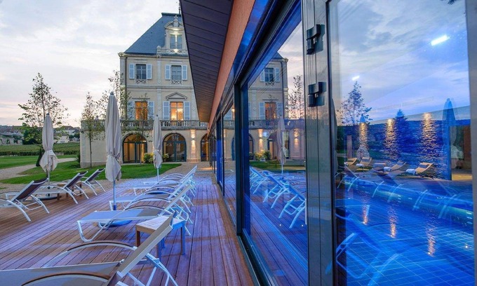 Meursault Hotel | Relax at Château & Spa de la Cueillette: 4-Star Retreat