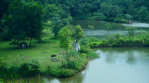 Soc Son Cabin | Chú Thiện Homestay and Camping