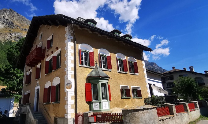 Sils-Maria Apartment | Family-Friendly Holiday Apartment in Sils Baselgia