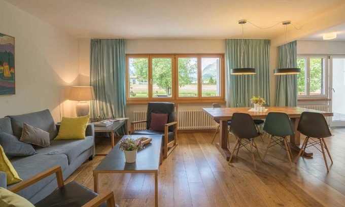 Sils-Maria Apartment | Inviting Holiday Apartment in Sils Maria for 4 Guests
