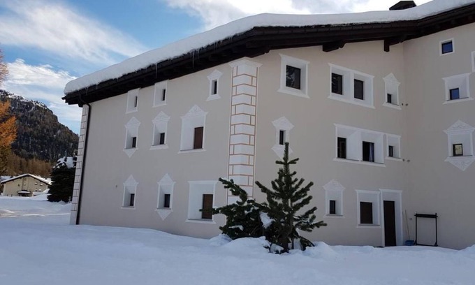 Sils-Maria Apartment | Cozy Holiday Apartment in Sils Maria for Family Getaways