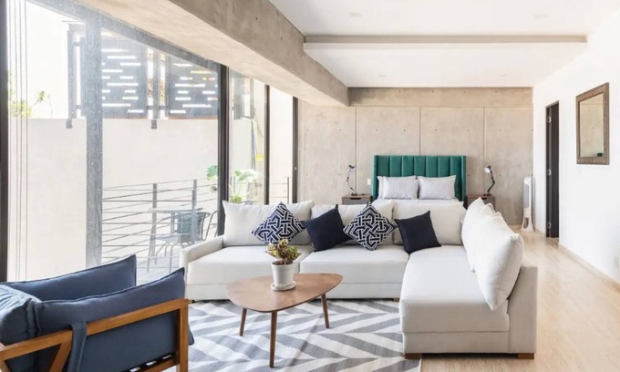 Reforma Apartment | Pet-Friendly 1-BR Deluxe with Kitchen & Breakfast Options