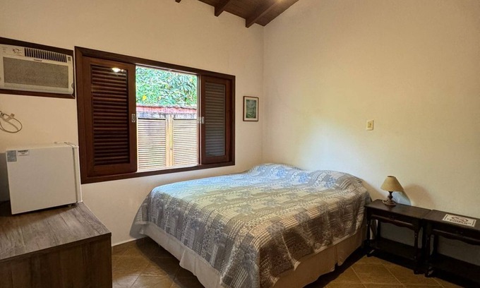 Itamambuca Bed & Breakfast | Charming bed & breakfast with AC and WiFi in lovely Ubatuba