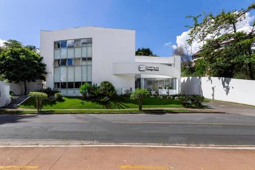 Jardim Atlantico Hotel | Stylish CHA Pampulha Design Hotel with Family-Friendly Perks