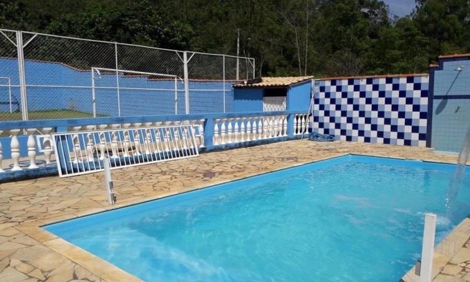 Sao Jose dos Campos House | Discover the Alluring Chacara dos sonhos with Pool & Pets