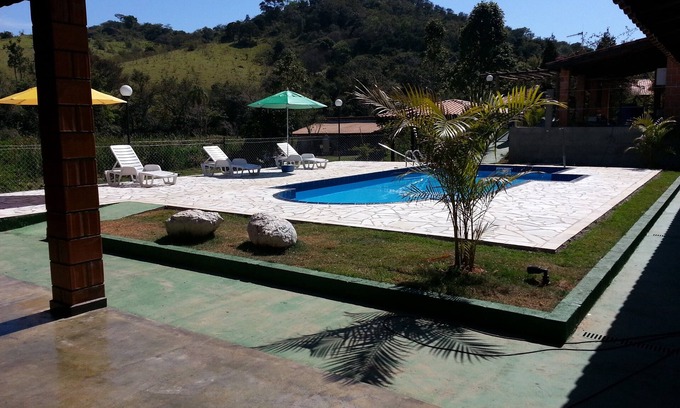 Mairinque House | Explore Nature at Chacara Two Lakes – Perfect for Families!