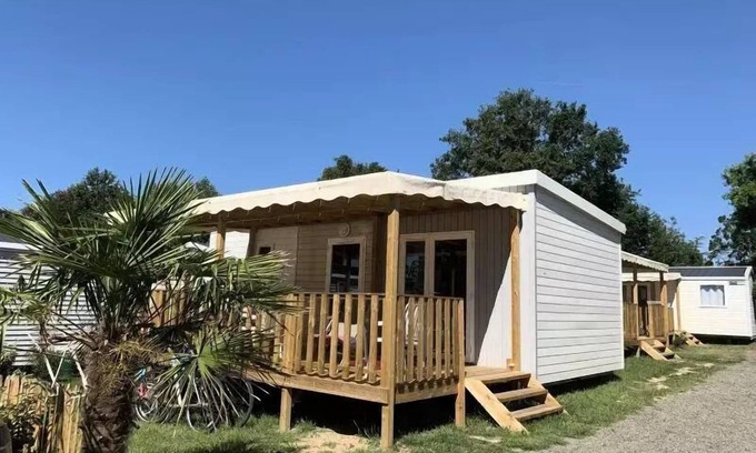 La Bernerie-en-Retz House | Relax at Chadotel Les Ecureuils - Oceanfront Getaway