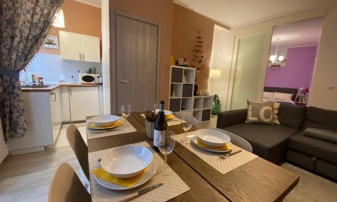 Asti Apartment | Chagall Apartment - no ZTL
