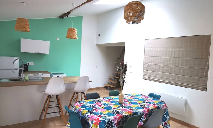 Neac House | Discover Chai Aurel et Nico in Grand St Emilionnais