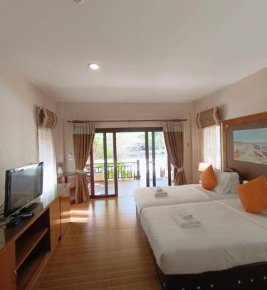 Khanom Hotel | Discover Family-Friendly Comfort at Chaithalay Khanom Resort