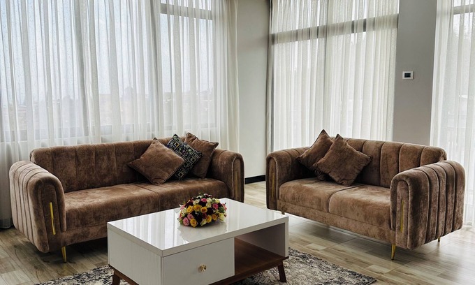 Yeka Apartment | Chaka View