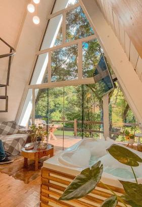 Mangueirinha Ski Chalet | Chalé A-Frame as Margens do Rio Marrecas