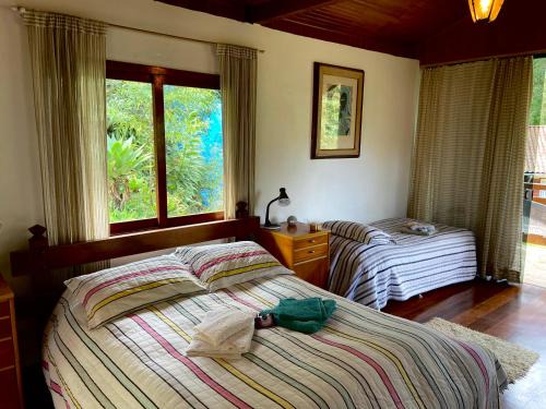 Mury Ski Chalet | Cozy Chalé in Mury with Breakfast & Family-Friendly Amenities