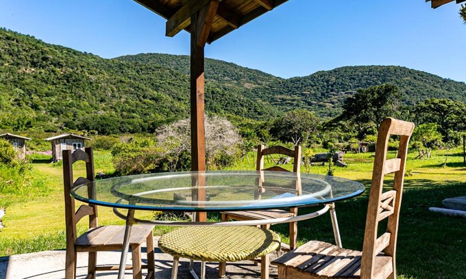 Rio Vermelho Sul Ski Chalet | Cozy Chalé for Relaxation – Family-Friendly Escape Awaits