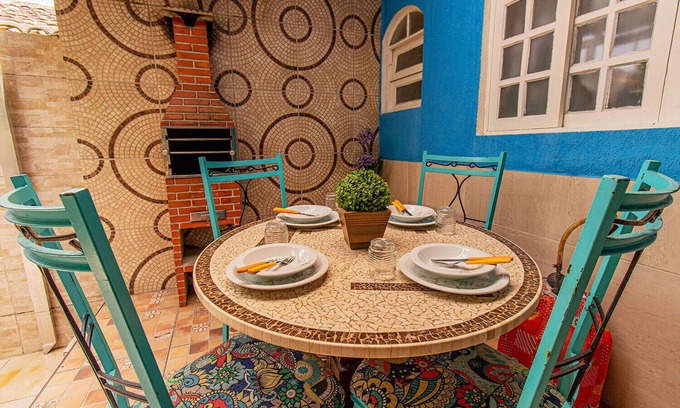 Centro Comercial Ski Chalet | Pet-Friendly Chalé with BBQ Near Perequê Beach