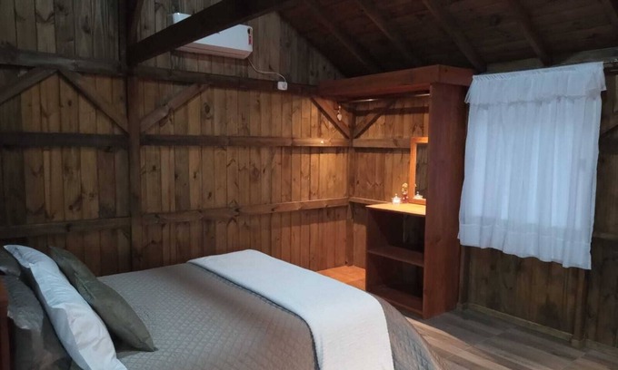 Gramado Ski Chalet | Conveniently Located Chalet for Couples and Families