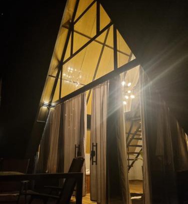 Imbituva Ski Chalet | Chalé com hidro, lareira e café da manhã