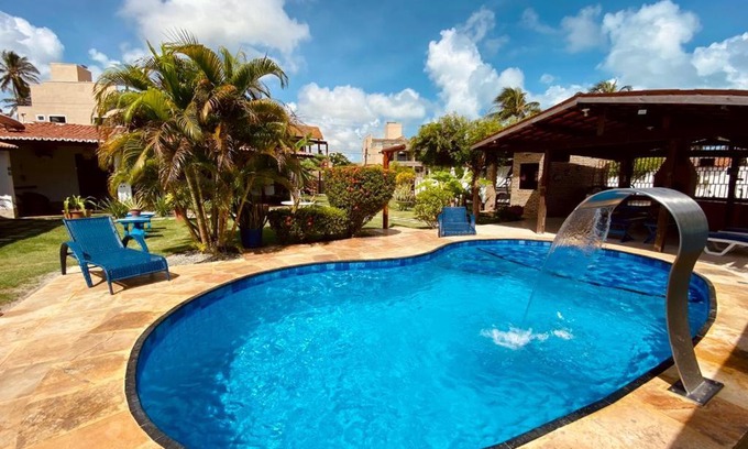 Flecheiras House | Pet-Friendly Pousada do Guerreiro with Ocean View & Pool