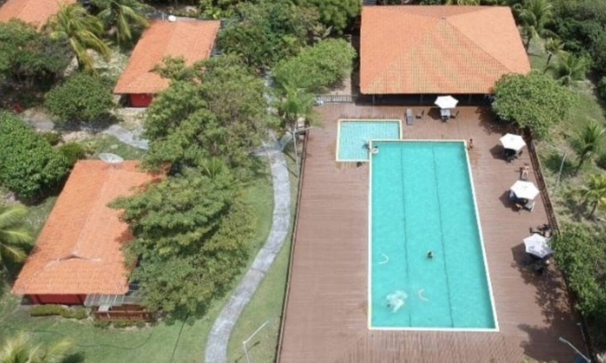 Barreirinhas Ski Chalet | Pet-Friendly Chalé in Barreirinhas for 6 Guests