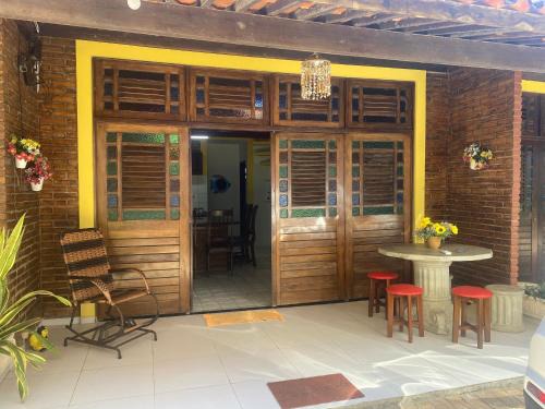 Barra de Sao Miguel Ski Chalet | Charming Chalé with Ocean View & Family-Friendly Amenities