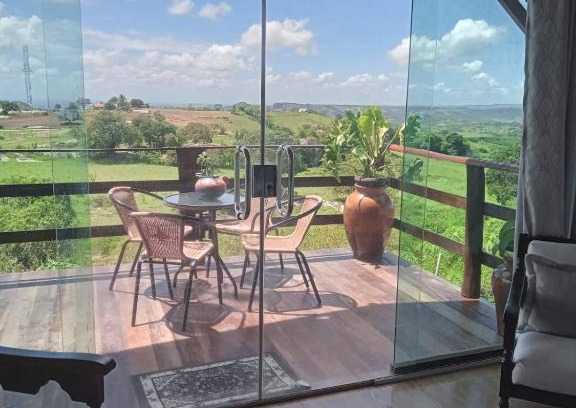 Serra de Sao Bento Cabin | Top-Rated Chalé Mirante da Pedra with Family-Friendly Amenities