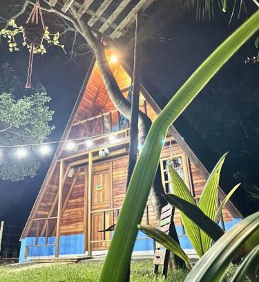 Itacare Ski Chalet | Cozy Chalé no Paraíso: Pet-Friendly Retreat for Families