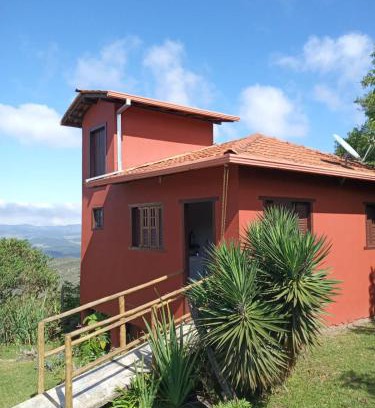 Lavras Novas Cabin | Inviting Chalé Panorâmico: 9/10 Rated & Family-Friendly Stays