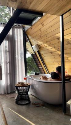 Munhoz Other | Pet-Friendly Chalé Panorama with Hot Tub & 9.3/10 Rating