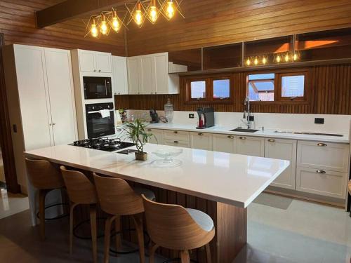 Xangri-La House | Cozy Holiday Homes in Xangri-lá, Brazil for Family Fun