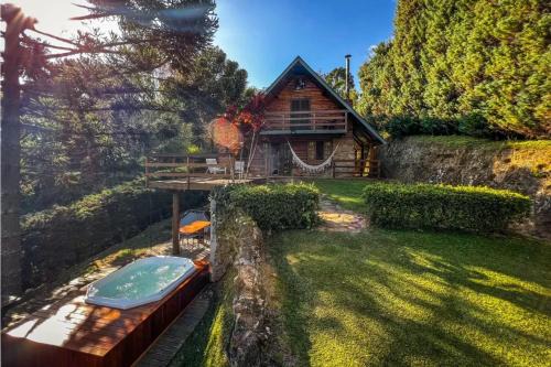 Sao Bento do Sapucai Ski Chalet | Chalé São Bernardo: Private Hot Tub & Family-Friendly Stay