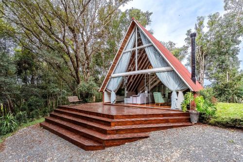 Almirante Tamandare Ski Chalet | Exclusive Chalé Near Curitiba: Perfect for Family Getaways