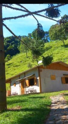 Cunha House | Pet-Friendly Retreat: Chalé 03 Seriema, Guest Rated 9.8