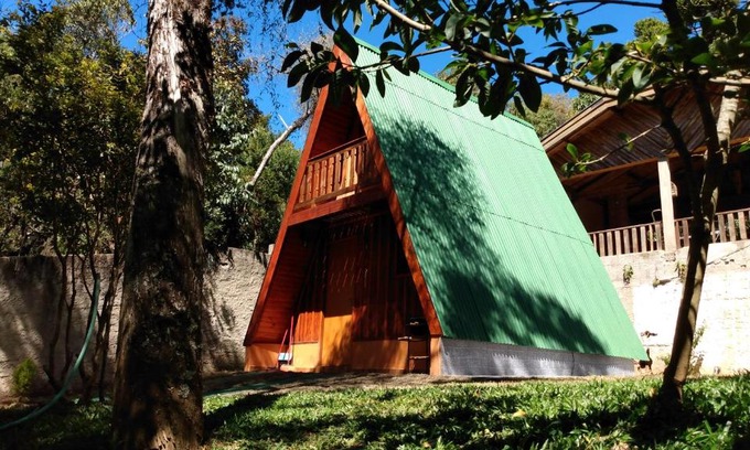 Campos do Jordao Ski Chalet | Relax at Chalé - Sossego 1: Pet and Child Friendly Stay