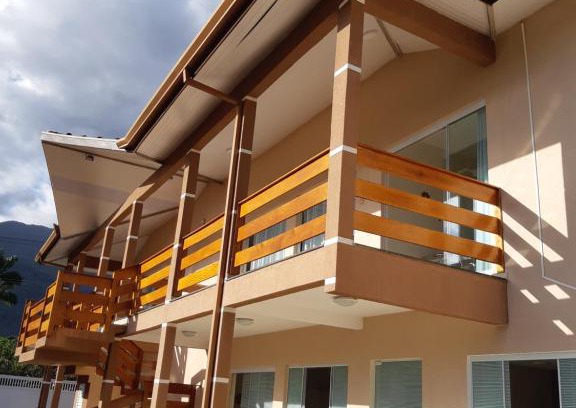 Massaguacu Apartment | Guest Rated 10/10 at Chalés Airumã - Ocean View Getaway