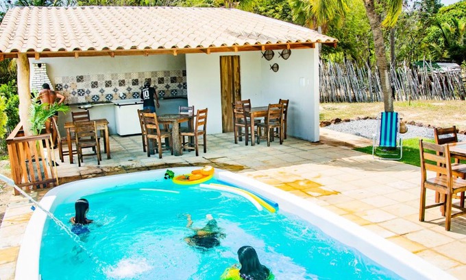 Ponta do Anel Cabin | Discover Chalés Canto do Mangue: Family-Friendly Beach Getaway