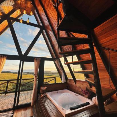 Cambara do Sul House | Inviting Chalés Corucacas: Guest Rated 9.6/10, Pet Friendly
