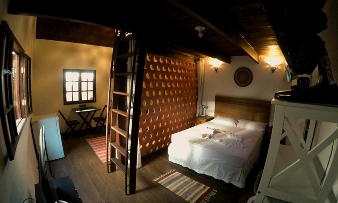 Ilha Grande Cabin | Pet-Friendly Chalés da Longa with Ocean View & Fireplace